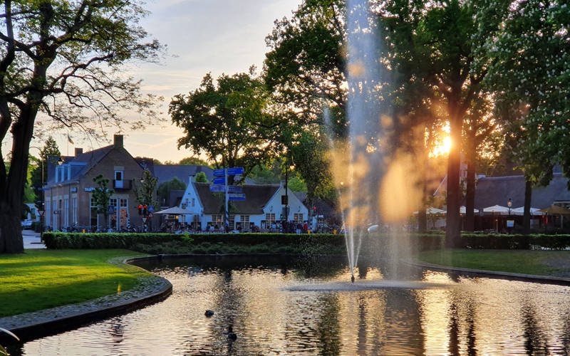 Home - Laren